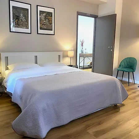 Apartment Maison Adelaide