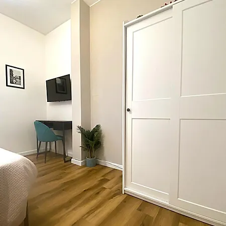 Maison Adelaide Apartment *